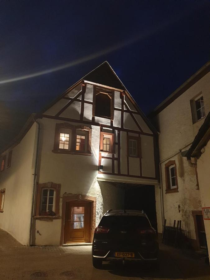 Haus Zur Heugabel Villa Kesten Exterior photo