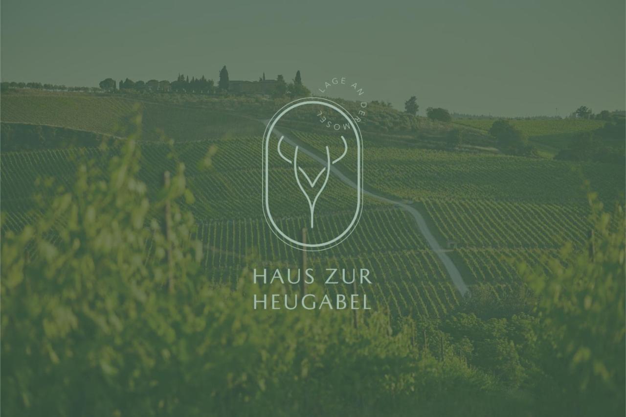 Haus Zur Heugabel Villa Kesten Exterior photo